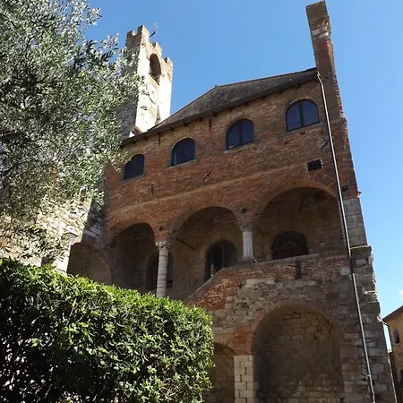 Un Tuffo Nel Medioevo Apartment